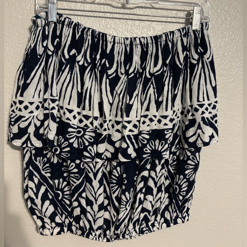 Chelsea & Violet blue & white floral strapless ruffle top size M - Picture 2 of 5